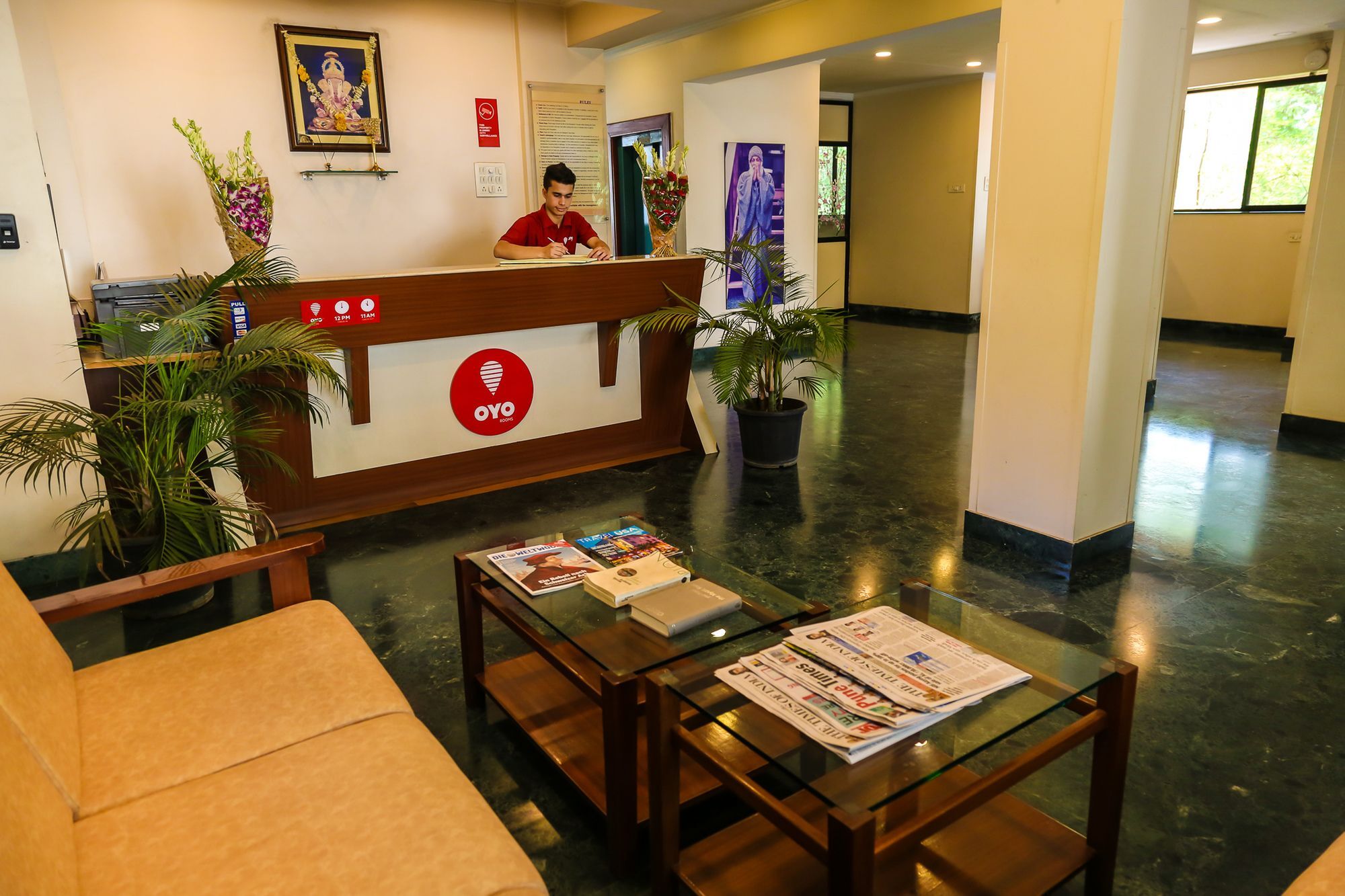 Hotel Lotus Pune Esterno foto